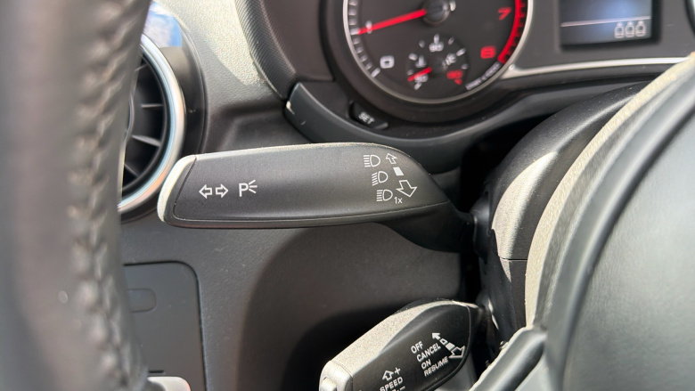 Audi A1 1.0 TFSI Sport Nav 5dr Petrol Hatchback